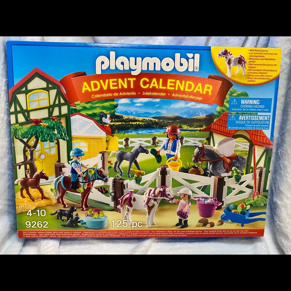 Playmobil Advent Calendar 9262 • Pony Farm • 125 pc Play Scene • Countdown New